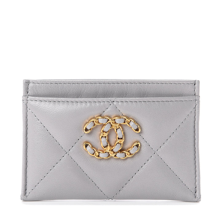 Chanel Shiny Goatskin Quilted Card Holder in Grey