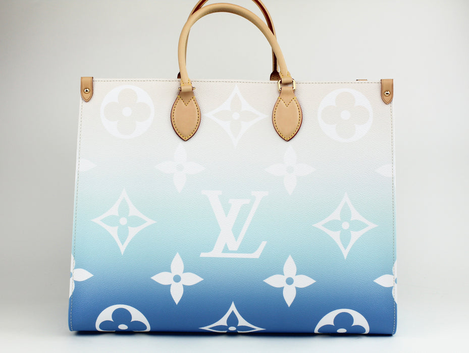Louis Vuitton Pool Collection OntheGo GM